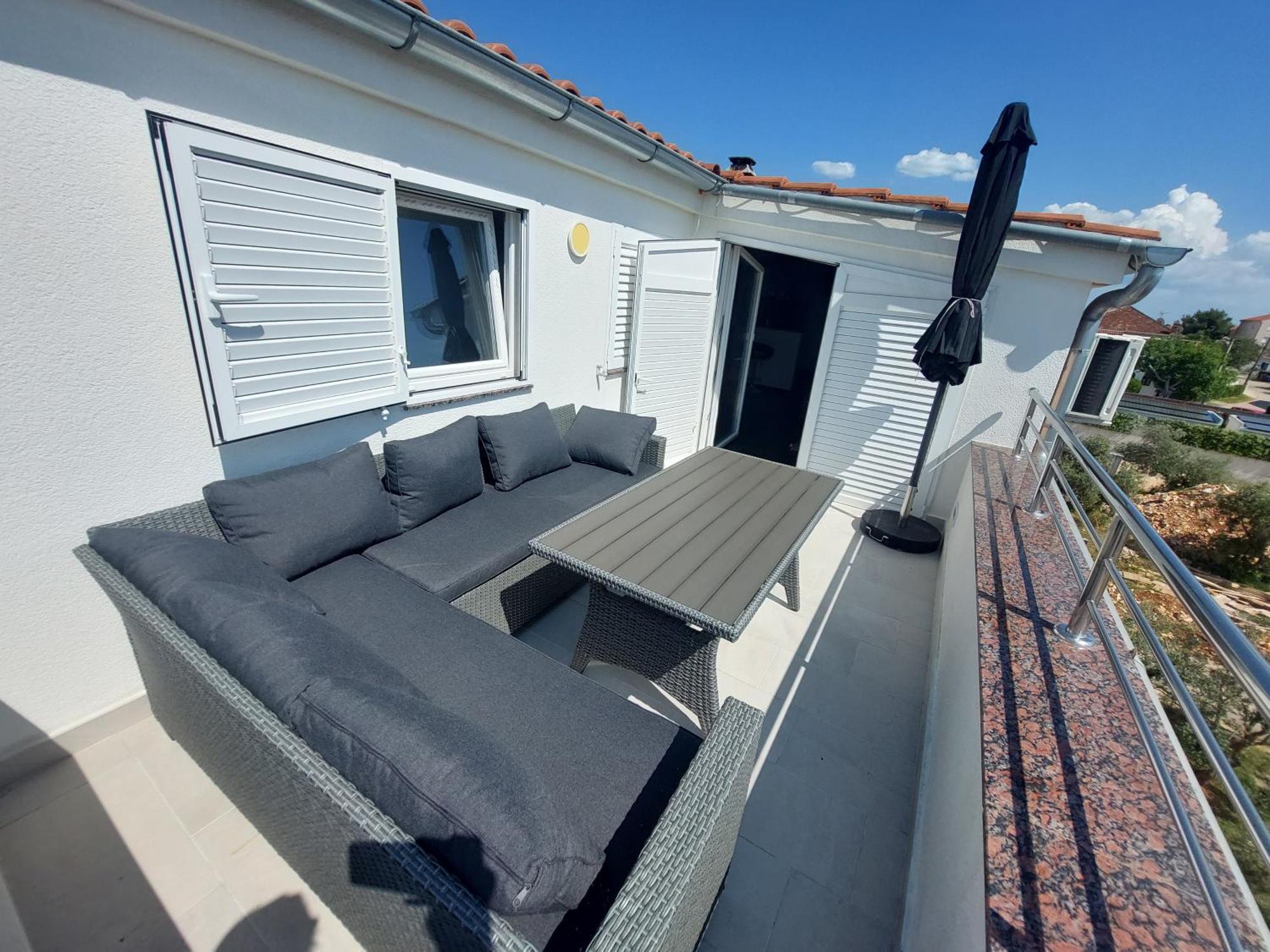 Apartman Nella Biograd Na Moru Esterno foto
